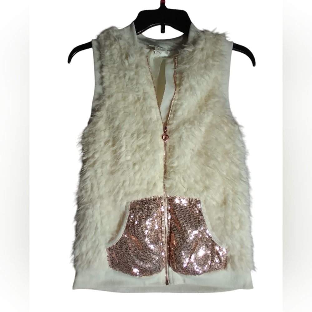 3/$15 Forever Me faux fur vest